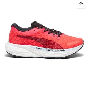 Puma Women's Dynamic Red/Pink Sneakers